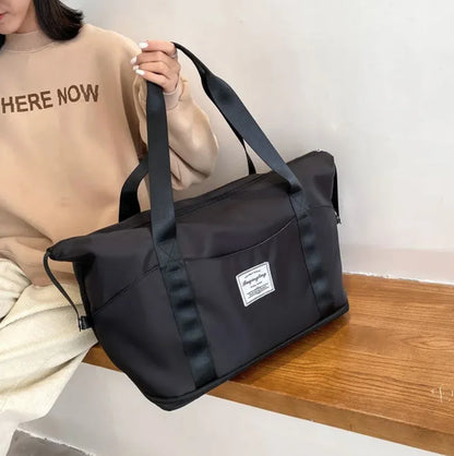 Large Waterproof Travel Tote Bag – Stylish & Spacious